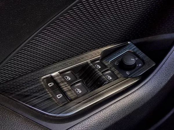 Škoda Octavia COMBI STYLE 2.0TDI 85kW 6°MP - foto 26