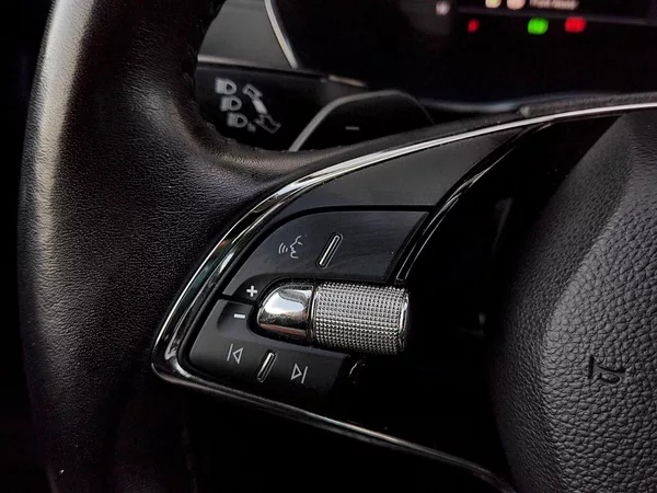 Škoda Octavia Combi Ambition 2,0 Tdi 110 Kw - foto 29