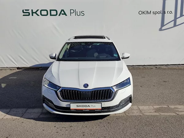 Škoda Octavia Combi Style Comfort 2,0 tdi 11 - foto 4
