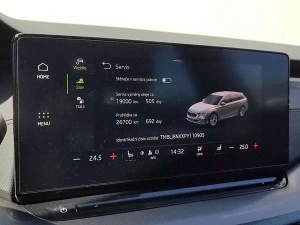 Škoda Octavia Combi Ambition Plus 2,0 Tdi 11 - foto 9
