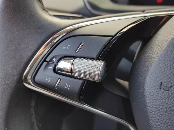 Škoda Octavia combi Ambition Plus 1,5 Tsi - foto 28