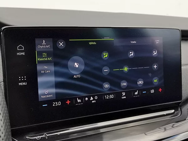 Škoda Octavia combi SportLine 2,0 tdi 110 Kw - foto 13
