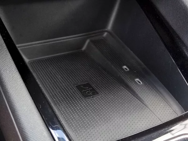 Škoda Octavia combi SportLine 2,0 tdi 110 Kw - foto 22