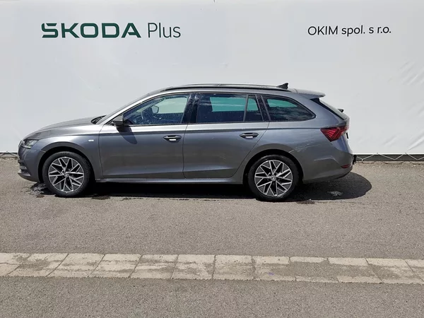 Škoda Octavia Combi Tour 2,0 Tdi 110 Kw DSG - foto 3