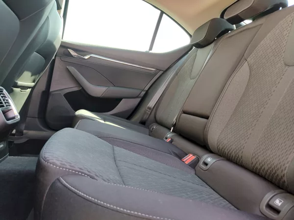 Škoda Octavia Style Plus 2,0 Tdi 110 Kw DSg - foto 27