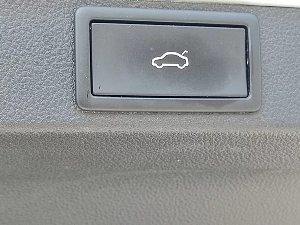 Škoda Octavia Combi RS 2,0 Tdi 147 Kw DSG - foto 35