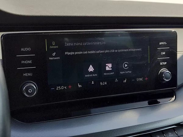 Škoda Octavia Combi Ambition Plus 2,0 Tdi 11 - foto 13