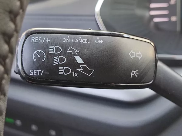 Škoda Octavia Combi Ambition Plus 2,0 Tdi 11 - foto 24