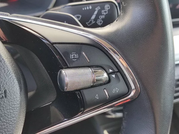 Škoda Octavia Combi Ambition Plus 2,0 Tdi 11 - foto 26