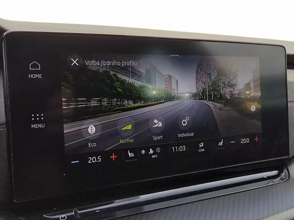 Škoda Octavia combi RS 2,0 Tdi 147 Kw DSG - foto 12