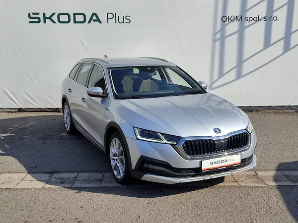 Škoda Octavia Combi Scout 2,0 Tdi 147 Kw 4x4 - foto 32