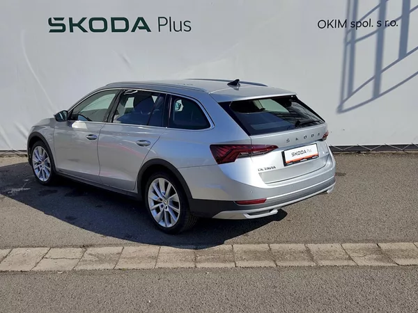 Škoda Octavia Combi Scout 2,0 Tdi 147 Kw 4x4 - foto 33