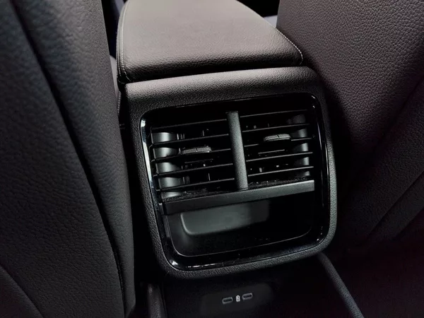 Škoda Octavia SportLine 2,0 Tsi 150 Kw 4x4 D - foto 28
