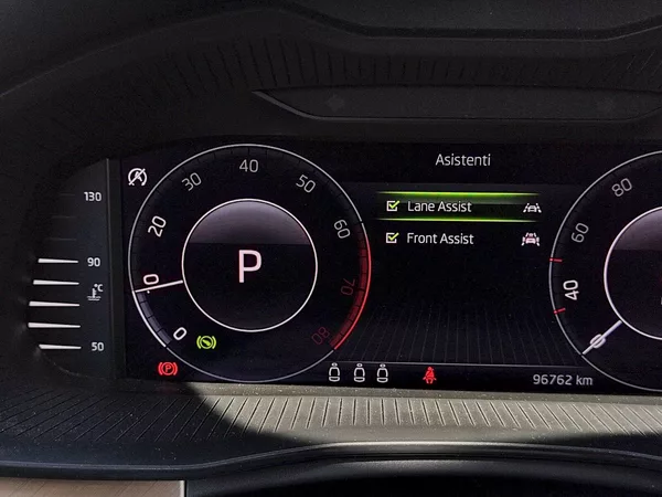 Škoda Scala Style Emotion 1,5 Tsi 110 Kw D - foto 8