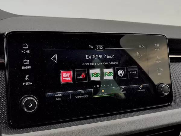 Škoda Scala Top Selection 1,0 Tsi 85 Kw - foto 17