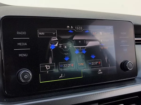Škoda Scala Style Extra 1,5 Tsi 110 Kw Taž - foto 12