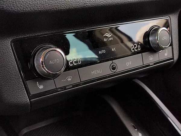 Škoda Scala Style Extra 1,5 Tsi 110 Kw Taž - foto 20