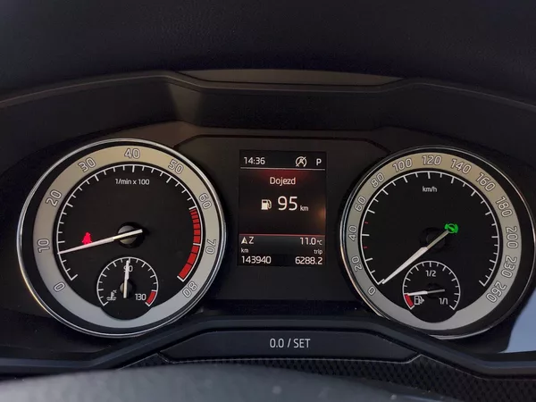 Škoda Superb SportLine 2,0 tsi 200 Kw DSG 4 - foto 7