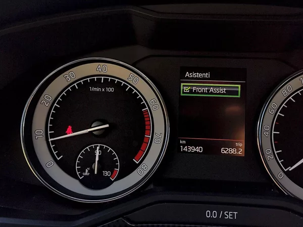 Škoda Superb SportLine 2,0 tsi 200 Kw DSG 4 - foto 8