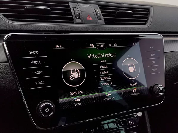 Škoda Superb iV 1,4 Tsi 150 Kw SportLine DS - foto 13