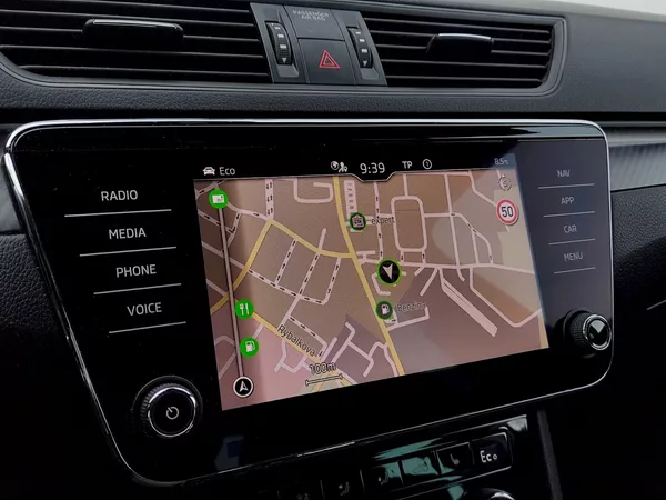 Škoda Superb iV 1,4 Tsi 150 Kw SportLine DS - foto 20