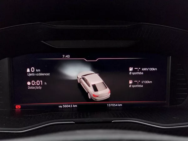 Škoda Superb iV 1,4 Tsi 150 Kw SportLine DS - foto 7