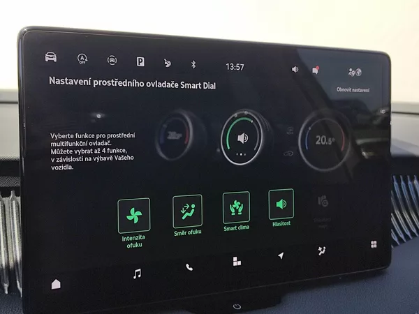 Škoda Superb Selection 2,0 Tdi 110 Kw DSG - foto 14