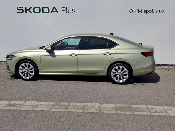 Škoda Superb Selection 2,0 Tdi 110 Kw DSG - foto 3