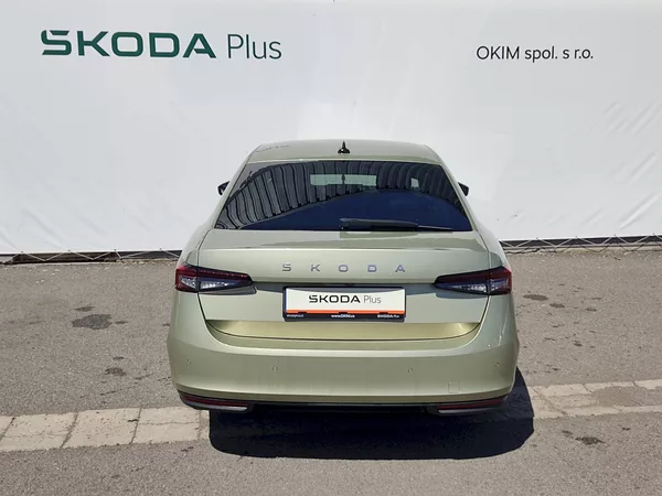 Škoda Superb Selection 2,0 Tdi 110 Kw DSG - foto 36
