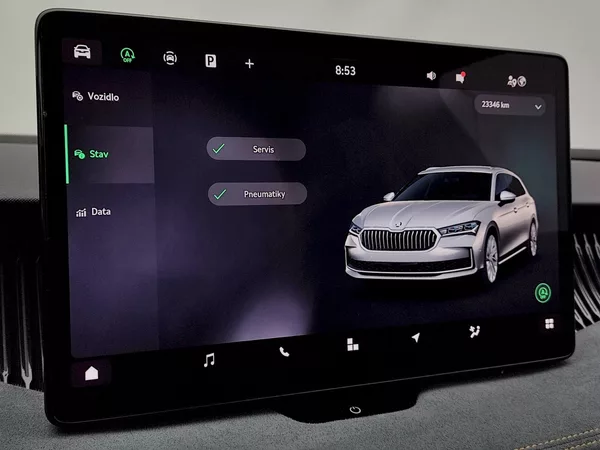 Škoda Superb Combi Selection 2,0 Tdi 110 Kw - foto 10