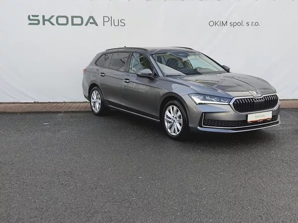 Škoda Superb combi Selection 2,0 Tdi 142 kw - foto 31