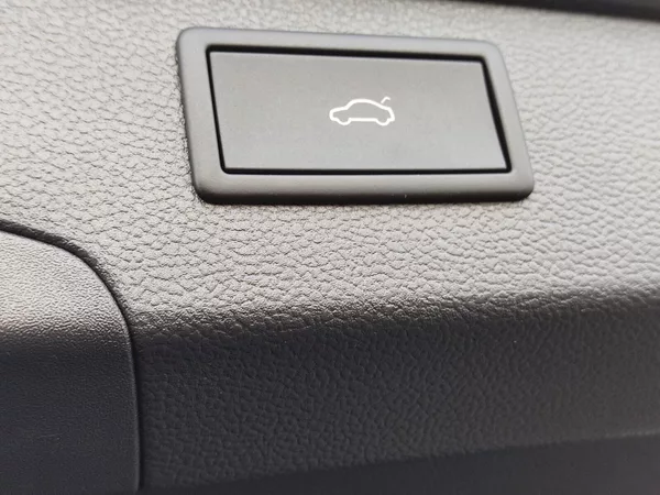 Škoda Superb combi Selection 2,0 Tdi 142 kw - foto 34