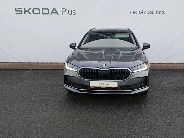 Škoda Superb combi Selection 2,0 Tdi 142 kw - foto 4