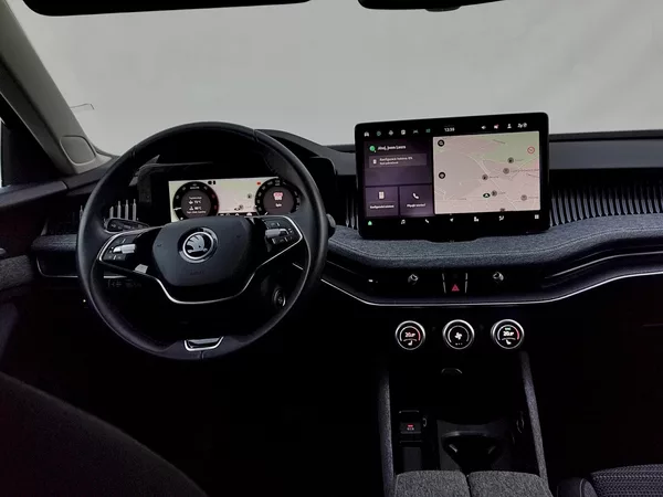 Škoda Superb combi Selection 2,0 Tdi 142 kw - foto 6