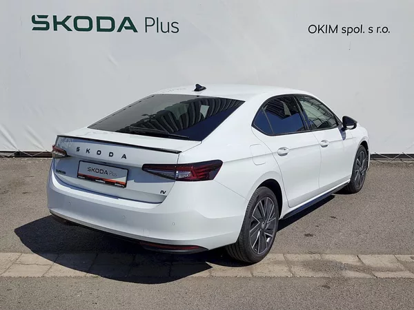Škoda Superb iV SportLine 1,5 Tsi 150 Kw DS - foto 2