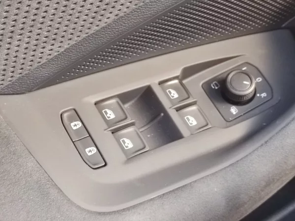 Škoda Superb iV SportLine 1,5 Tsi 150 Kw DS - foto 30