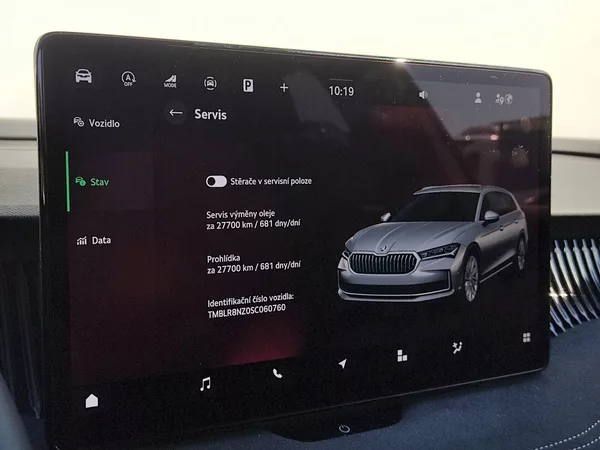 Škoda Superb Combi SportLine 2,0 Tdi 142 Kw - foto 10