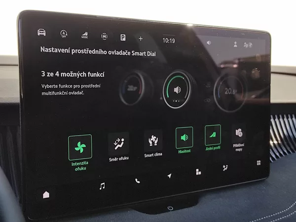 Škoda Superb Combi SportLine 2,0 Tdi 142 Kw - foto 16