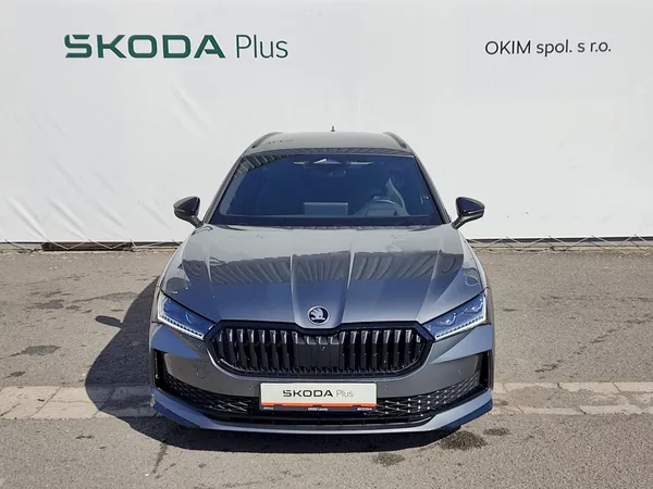 Škoda Superb Combi SportLine 2,0 Tdi 142 Kw - foto 4