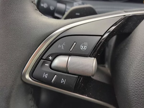 Škoda Superb L&K 2,0 Tdi 142 Kw 4x4 DSG - foto 33