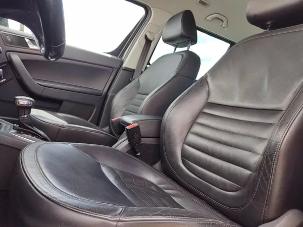 Škoda Yeti Elegance 2,0 Tdi 103 (125) Kw - foto 17