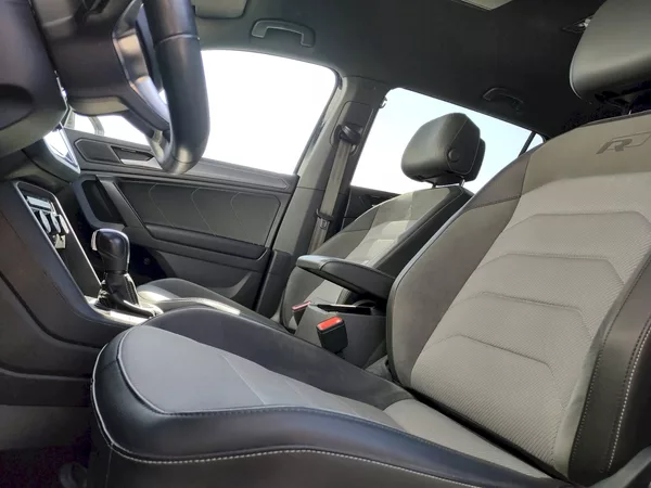 Volkswagen Tiguan Allspace 1,5 Tsi 110 Kw DSG R-Line - foto 25