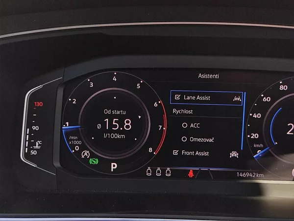 Volkswagen Tiguan Allspace 1,5 Tsi 110 Kw DSG R-Line - foto 8