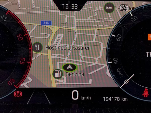 Škoda Octavia Combi Ambition 2,0 Tdi 110 Kw - foto 9