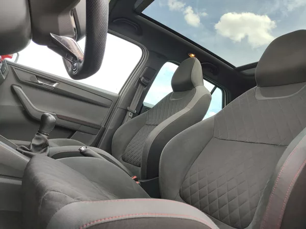 Škoda Fabia Monte Carlo 1,0 Tsi 81 Kw - foto 23