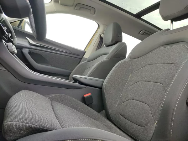 Škoda Kodiaq Selection 2,0 tdi 110 Kw DSG + - foto 24
