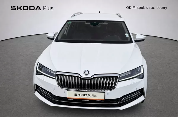 Škoda Superb Combi L&K 2,0 Tsi 206 Kw 4x4 D - foto 4
