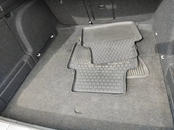 Škoda Superb Combi L&K 2,0 Tsi 206 Kw 4x4 D - foto 43