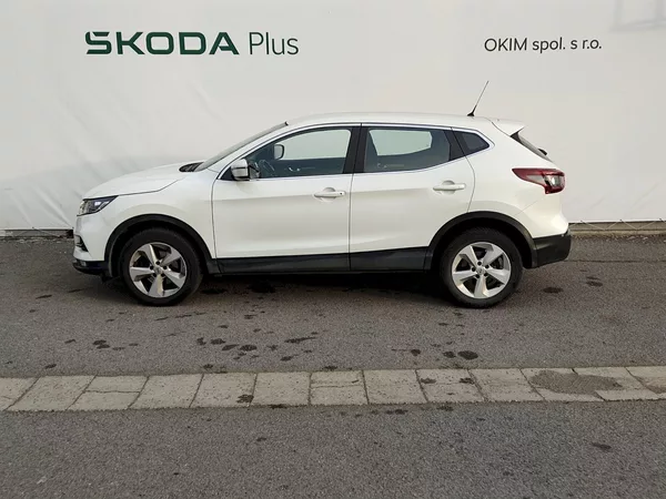 Nissan Qashqai 1,3 DIG-T 140k - foto 3