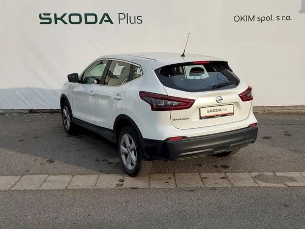 Nissan Qashqai 1,3 DIG-T 140k - foto 36
